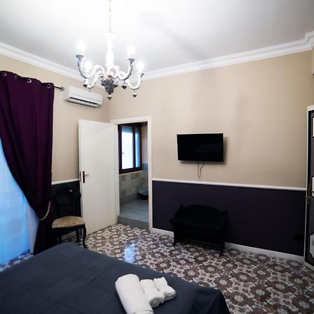 Barocco Al Centro Bed & Breakfast Catania Exterior photo